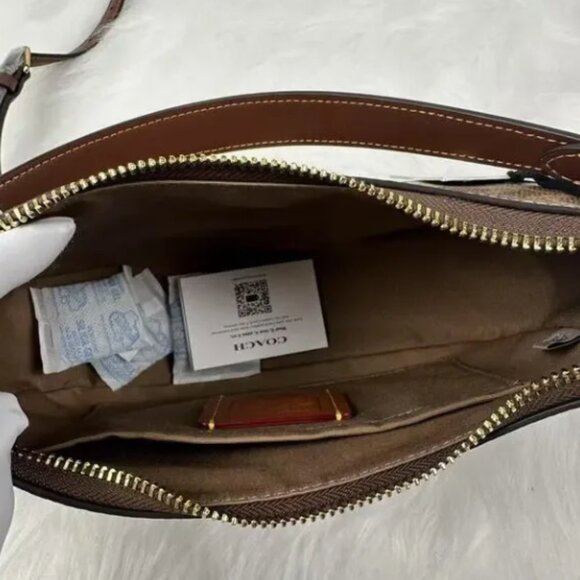 NWT Coach X Peanuts Teri Shoulder Bag In Signature Canvas With Snoopy Print - Picture 9 of 12